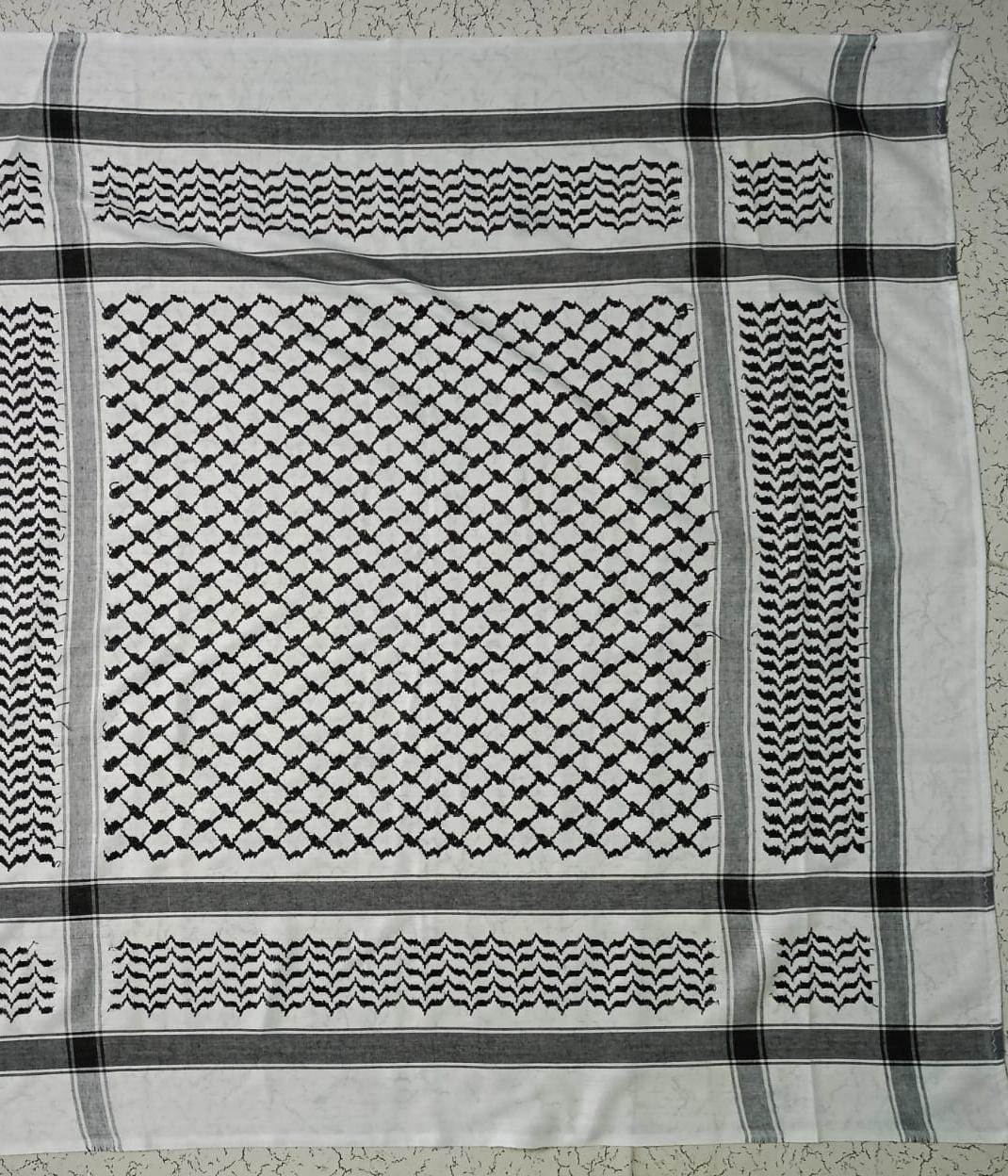 Keffiyeh - Normal style - Izz Cafe