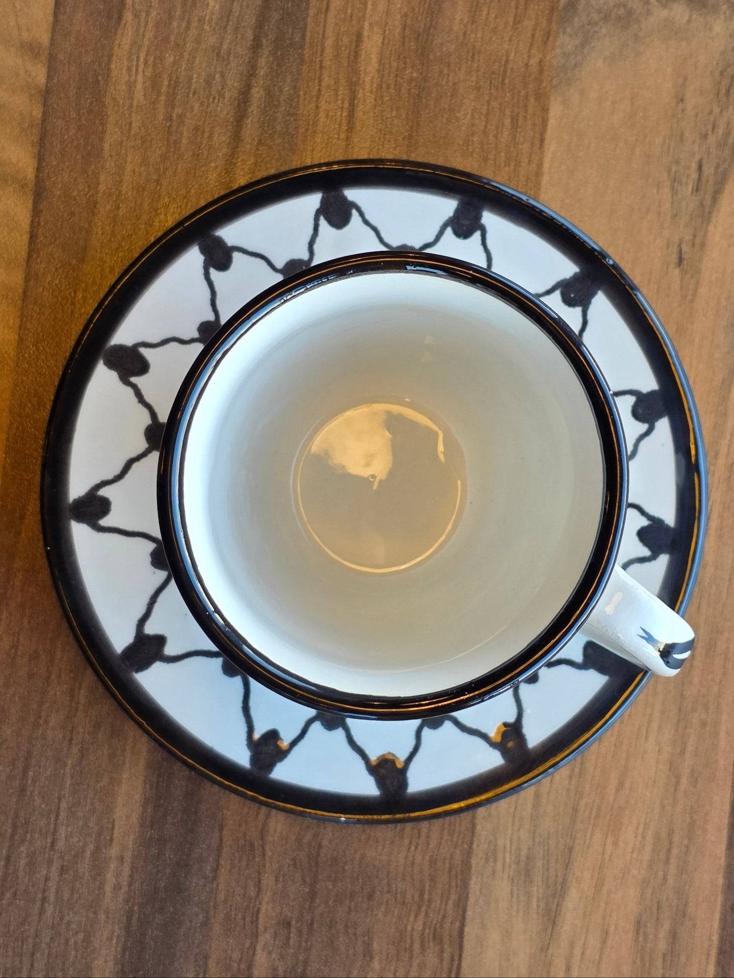Handcrafted Palestinian Ceramic Espresso Cup & Saucer – Keffiyeh Pattern - Izz Cafe