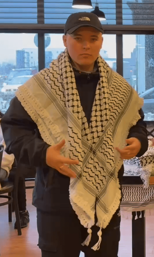 Keffiyeh - Izz Cafe