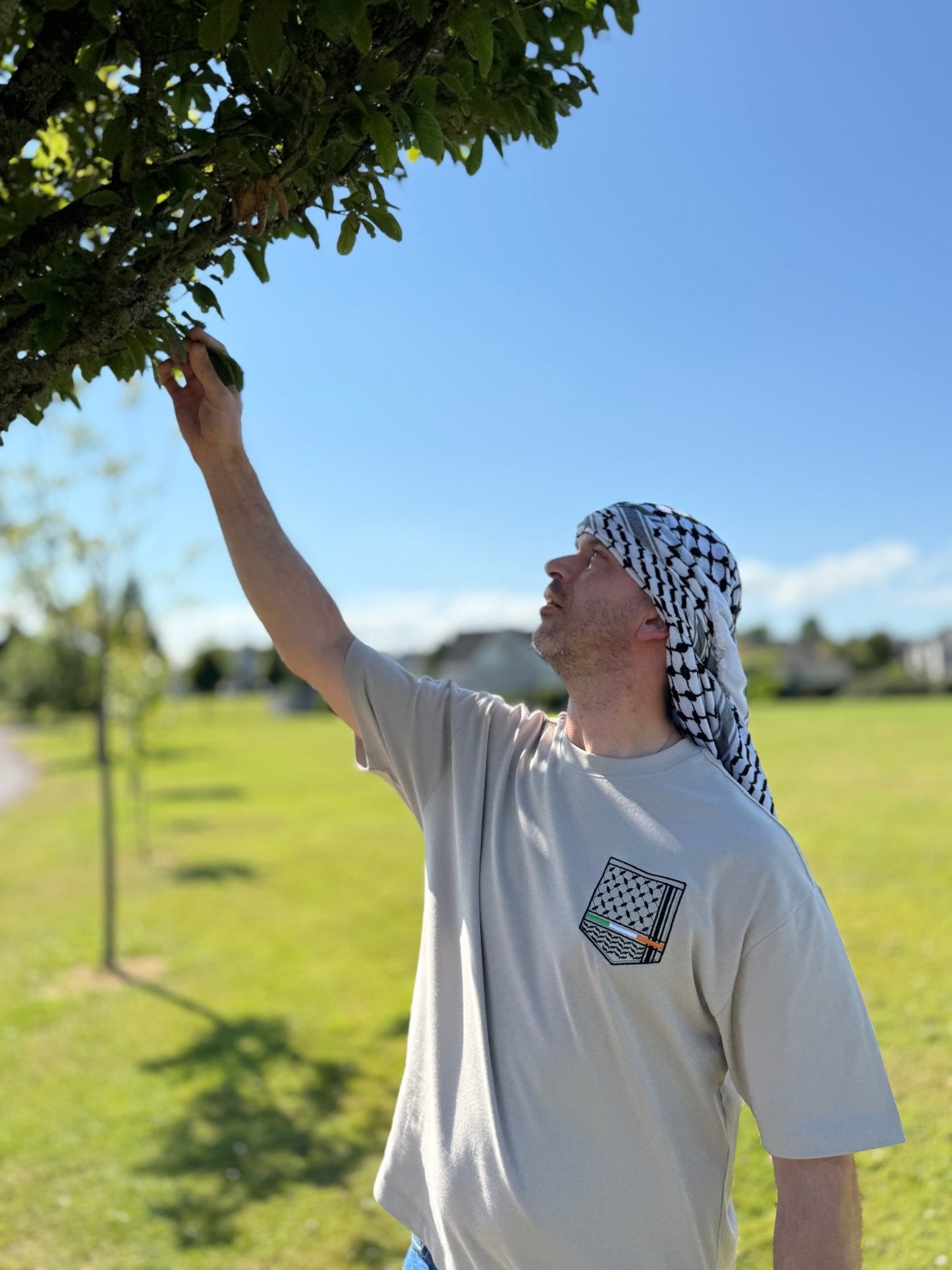 Keffiyeh & The Irish Tricolour Embroidered T‑Shirt – Premium Heavyweight Organic Cotton, Boxy Oversized Fit (Unisex) - Izz Cafe