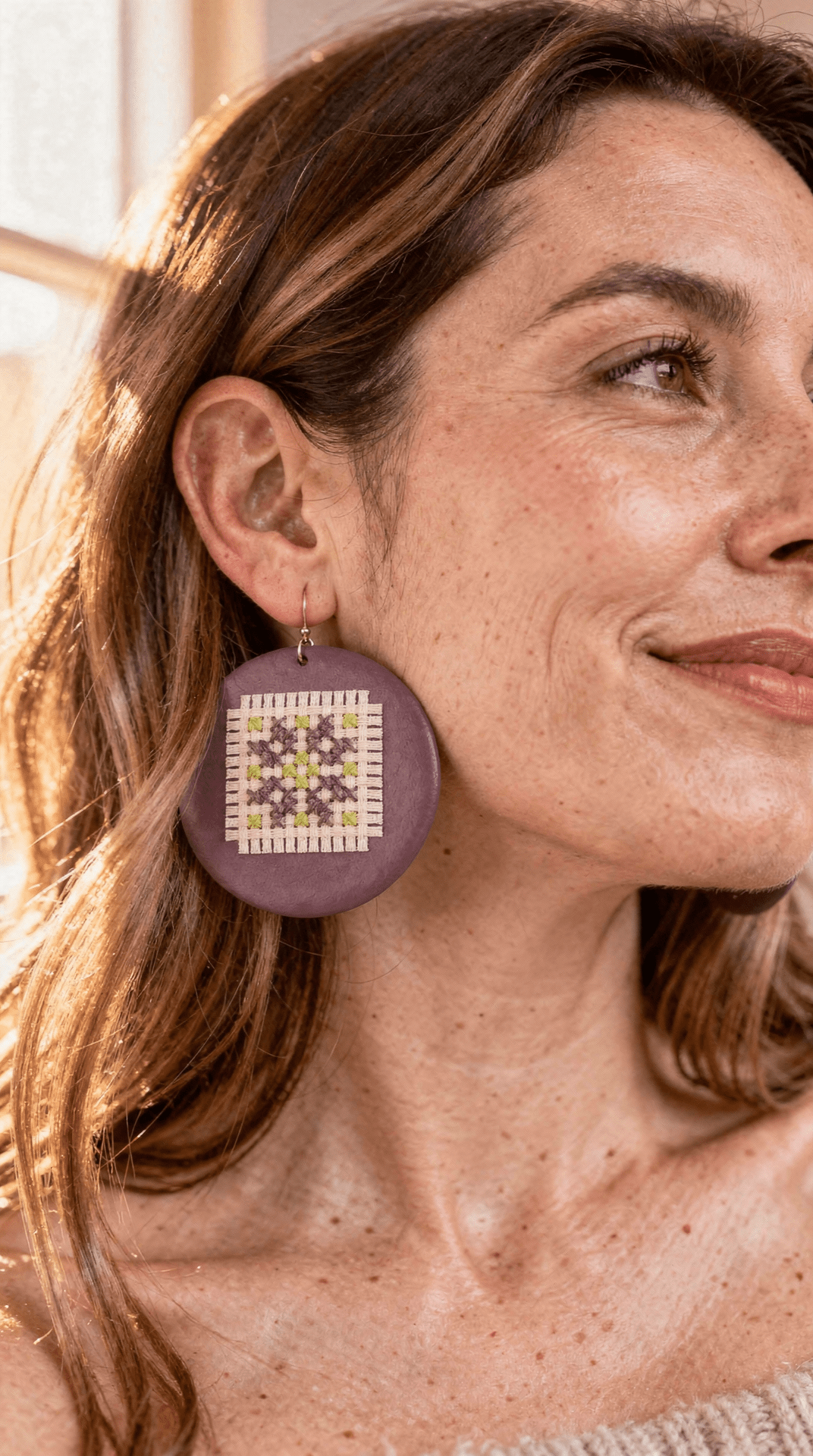 Sabaya Handmade Wooden Cross-Stitch Earrings – Palestinian Tatreez - Izz Cafe