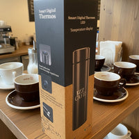 Smart 500ml LED Temp Stainless Steel Water Bottle – Vacuum Insulated, Reusable Thermos for Hot & Cold Drinks - Izz Cafe